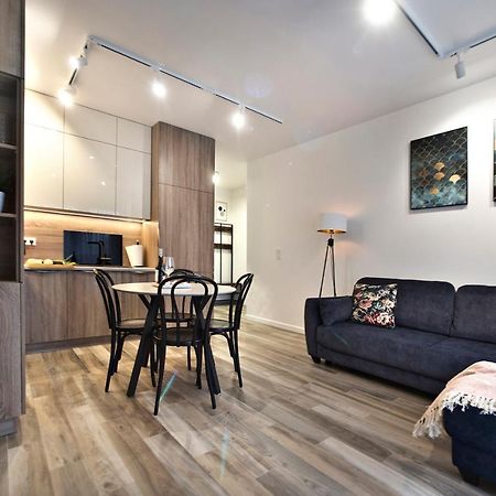 Goclaw P&O Serviced Apartments Warsawa Bagian luar foto
